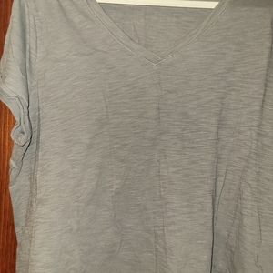 Lot with 2 XXL Old Navy Everywear t-shirts 2x 16 18 EUC like new